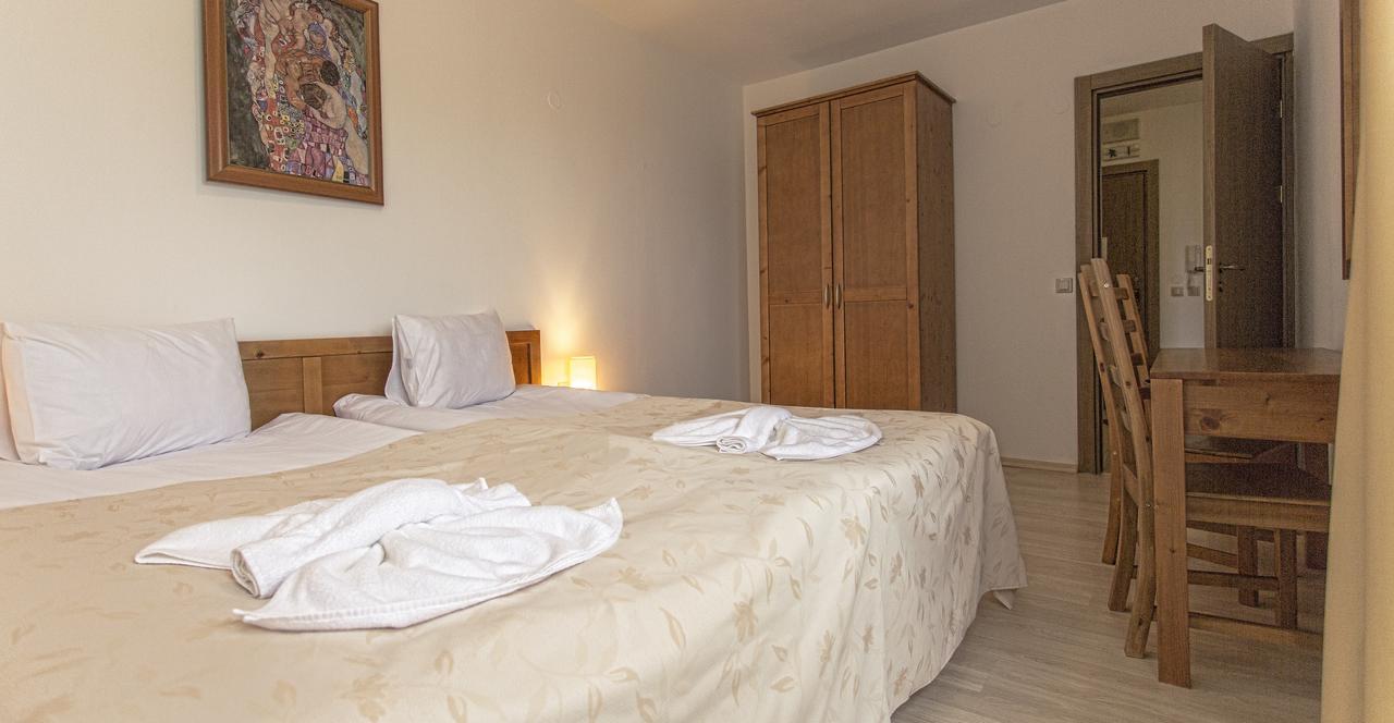 St. John Hill Suites Hotel Banszko Kültér fotó